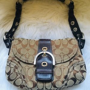 ❌SOLD.❌ Authentic Coach mini purse. 🌿